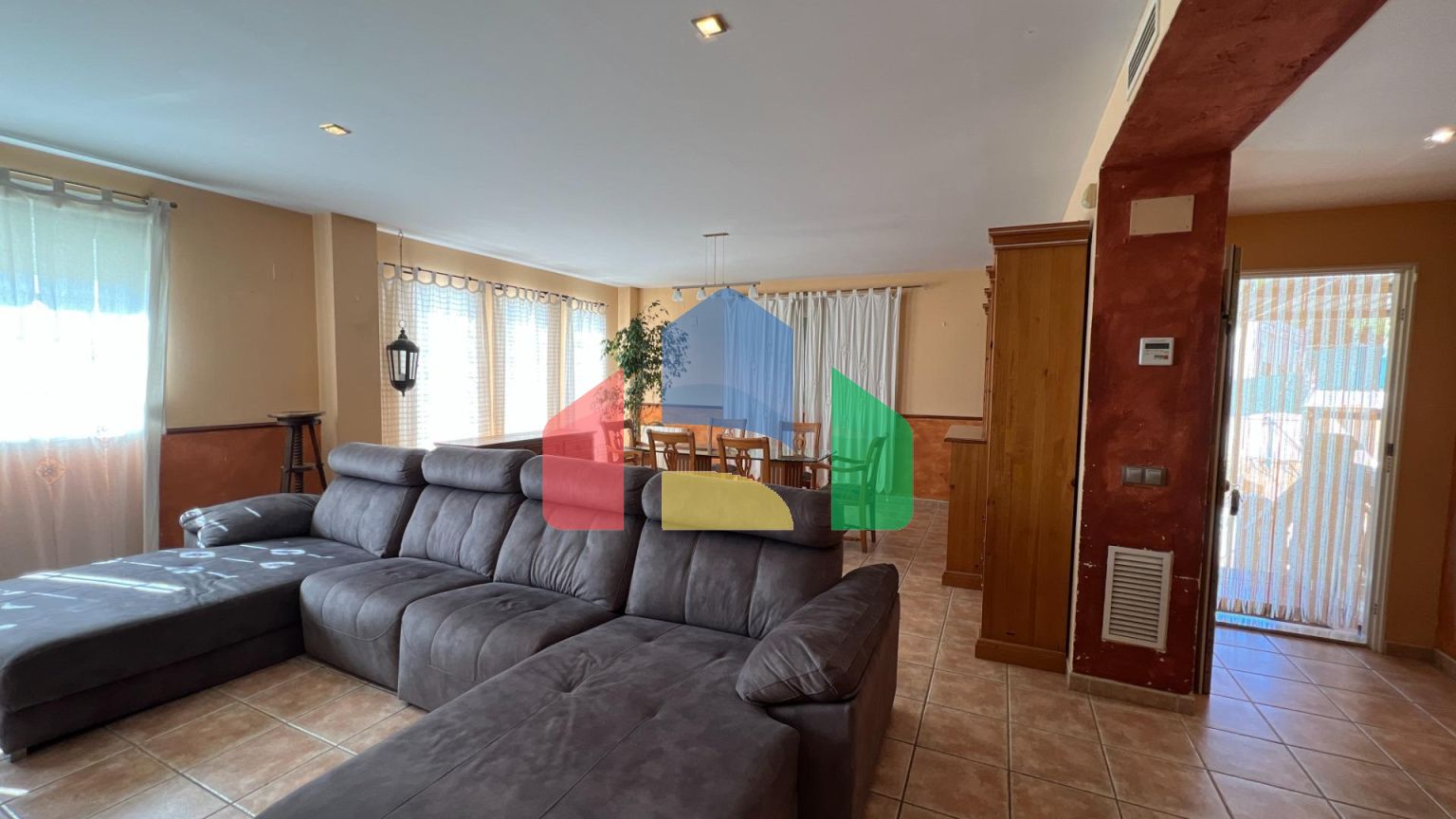 Дом в Godelleta ID V162