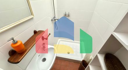 Великолепная вилла с сельскохозяйственным участком площадью 30 000 м и туристической лицензией.