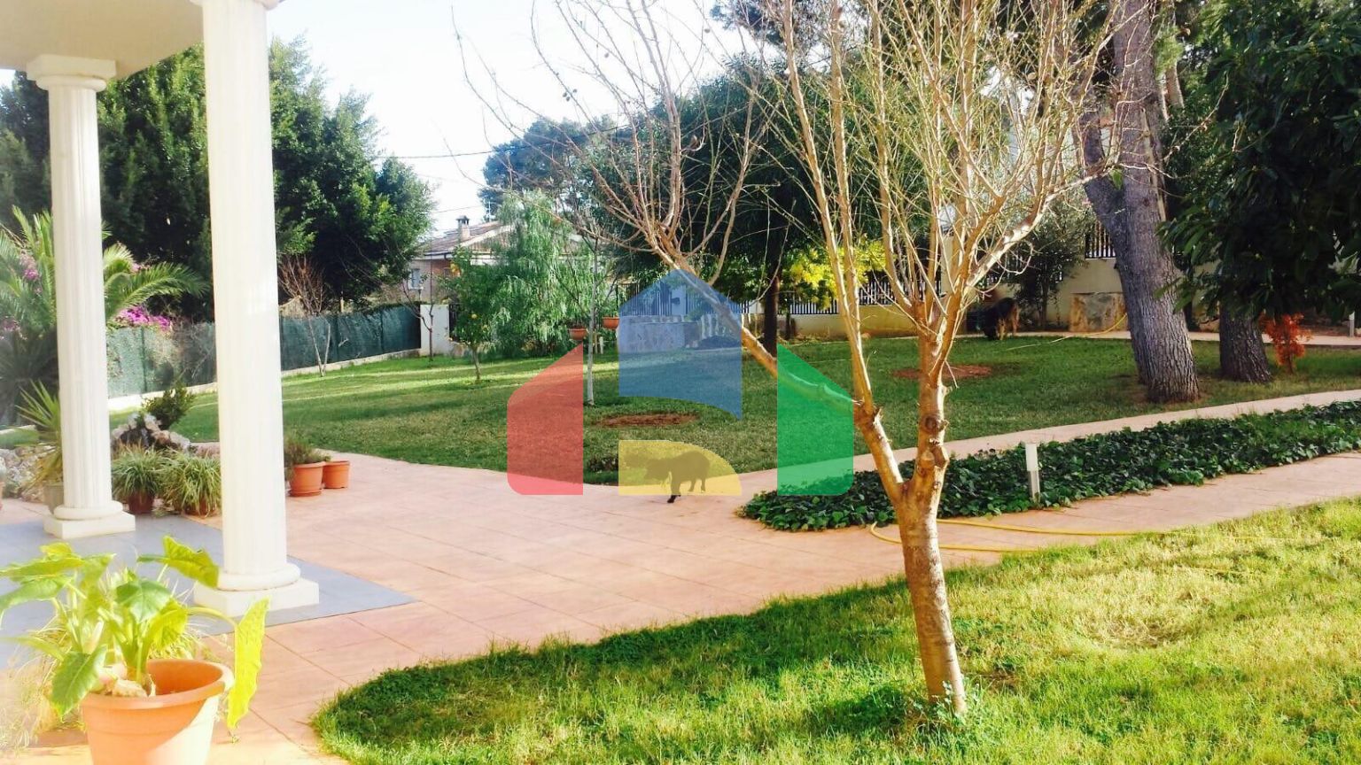 Роскошная вилла в престижном районе Пикасент (Valencia))