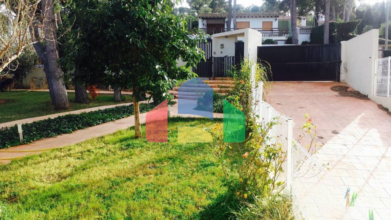 Роскошная вилла в престижном районе Пикасент (Valencia))