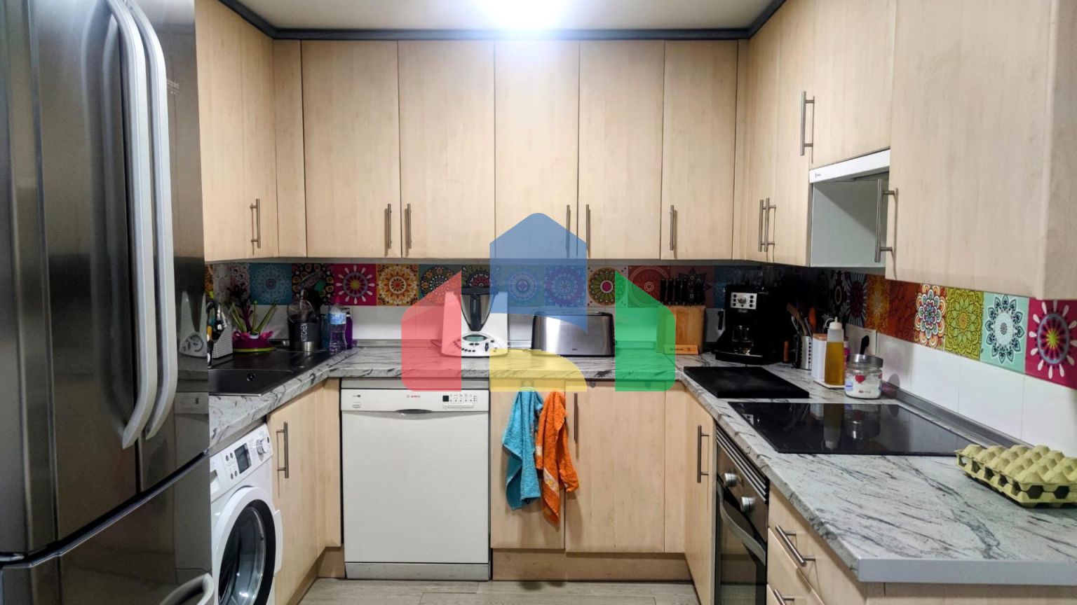 ТАНХАУС В РАЙОНЕ LAS ROZAS, MADRID