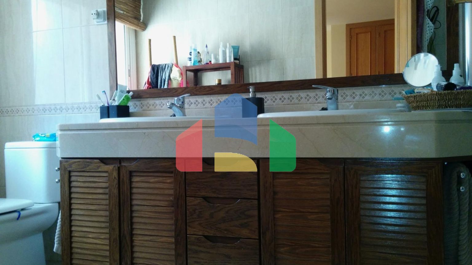 ТАНХАУС В РАЙОНЕ LAS ROZAS, MADRID