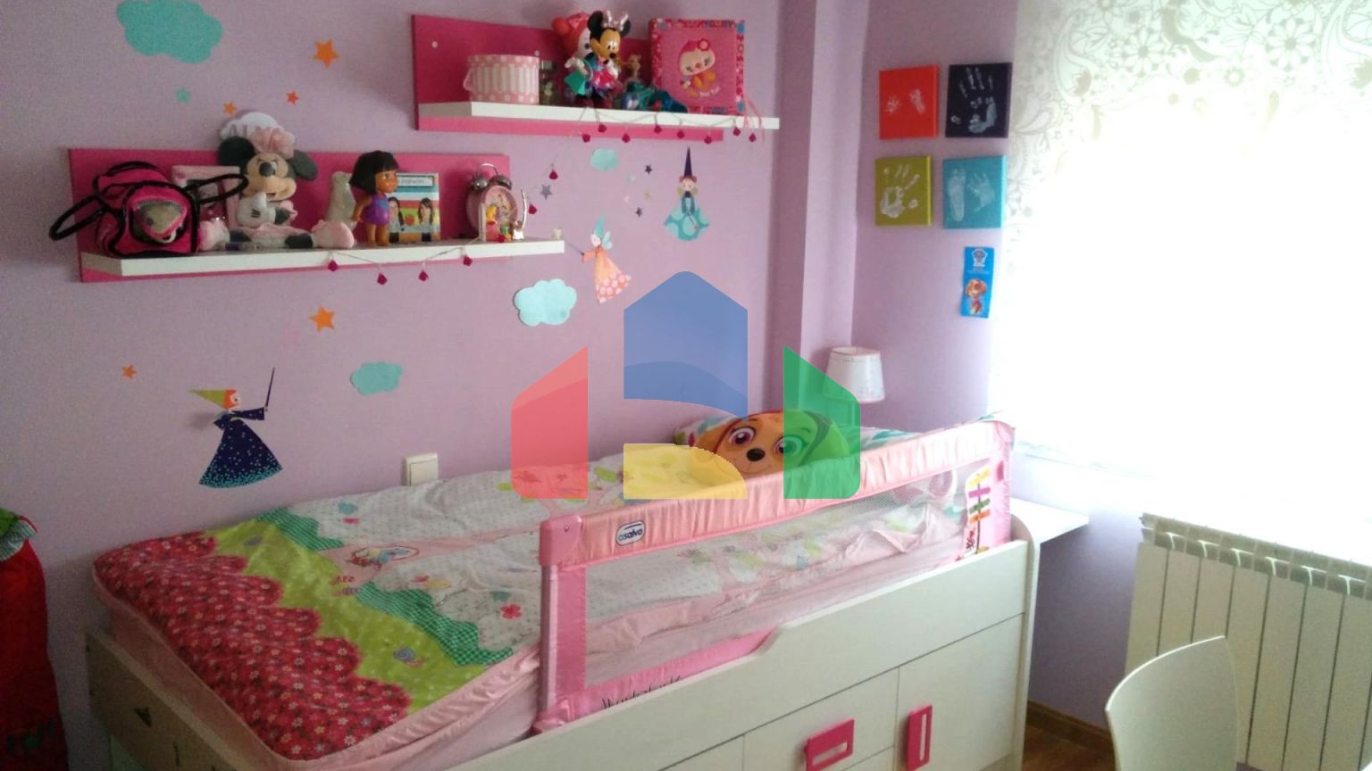 ТАНХАУС В РАЙОНЕ LAS ROZAS, MADRID