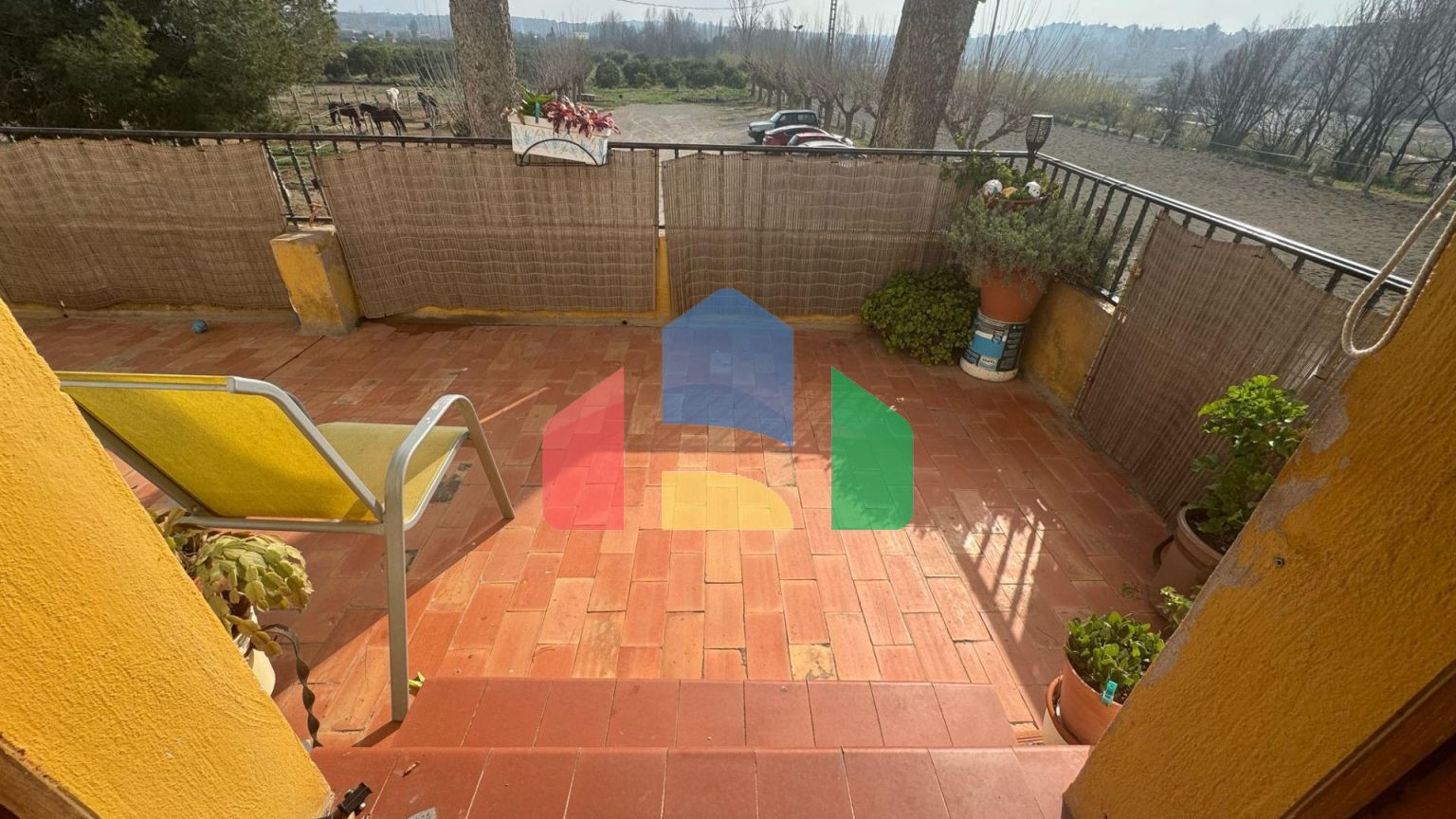 Эксклюзивная недвижимость на продажу в Рибарроха-дель-Турия