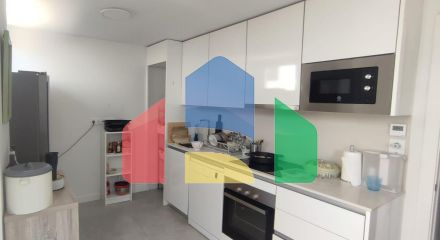 АРЕНДА КОТТЕДЖА С ОДНИМ СОСЕДОМ-СТУДЕНТОМ, Villaviciosa de Odón, Madrid