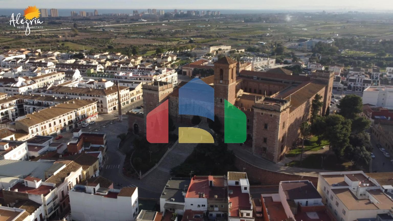 Дом в El Puig de Santa Maria ID V052