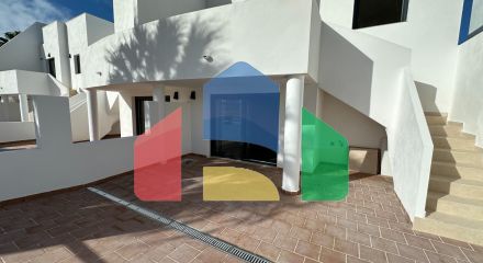 Эксклюзивные таунхаусы в Олива Нова: стиль, комфорт и море всего в 500 м