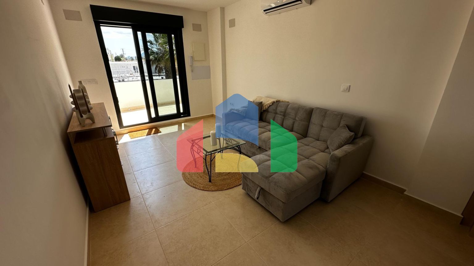 Эксклюзивные таунхаусы в Олива Нова: стиль, комфорт и море всего в 500 м