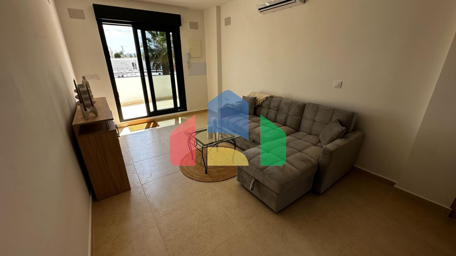 Эксклюзивные таунхаусы в Олива Нова: стиль, комфорт и море всего в 500 м