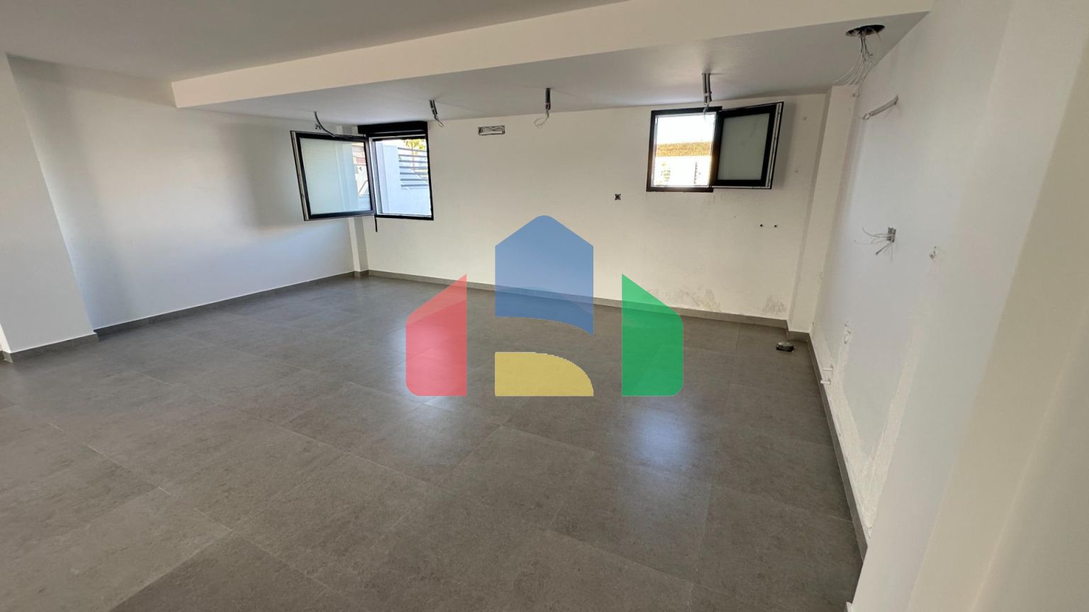 Эксклюзивные таунхаусы в Олива Нова: стиль, комфорт и море всего в 500 м