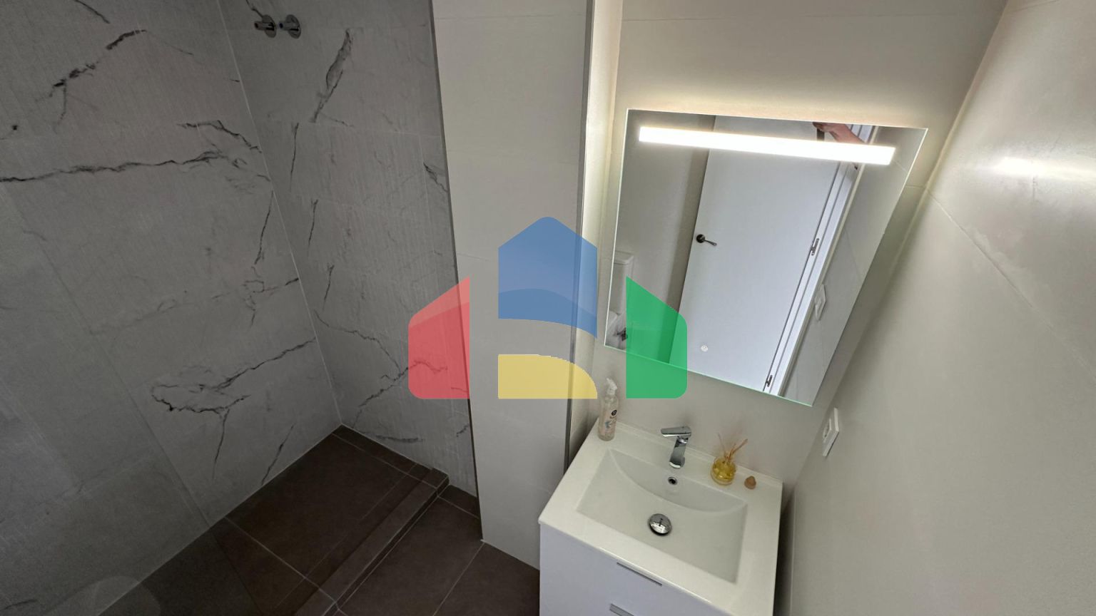 Эксклюзивные таунхаусы в Олива Нова: стиль, комфорт и море всего в 500 м