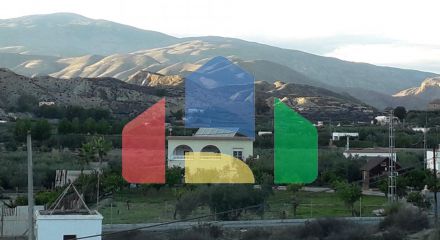 HOUSE WITH LAND MORE THAN 4400 m2. PRIVATE POOL. LANDSCAPE VIEWS.