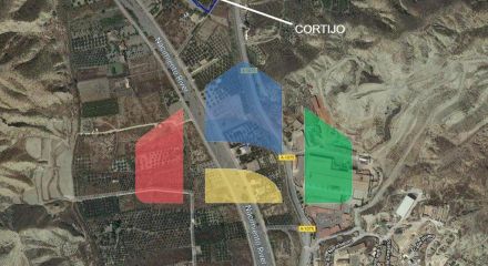 ДОМ С БАССЕЙНОМ В ГОРАХ. С ШИКАРНЫМ ВИДОМ. И ТЕРРИТОРИЕЙ БОЛЬШЕ 4400 м2