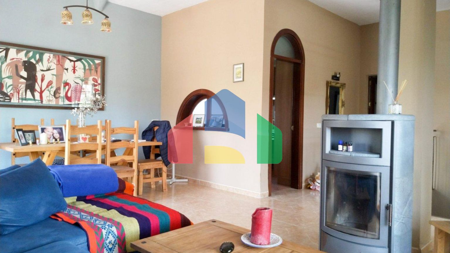 ДОМ С БАССЕЙНОМ В ГОРАХ. С ШИКАРНЫМ ВИДОМ. И ТЕРРИТОРИЕЙ БОЛЬШЕ 4400 м2