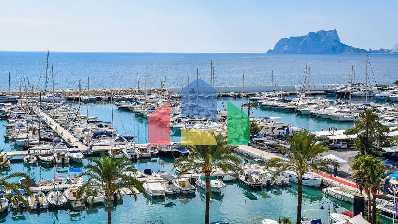 РОСКОШНАЯ ВИЛЛА НОВОЙ ПОСТРОЙКИ С ВИДОМ НА МОРЕ В МОРАЙРЕ