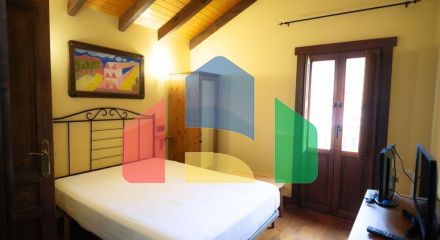 Отель в Пола дэ Лена Отель в Пола дэ Лена