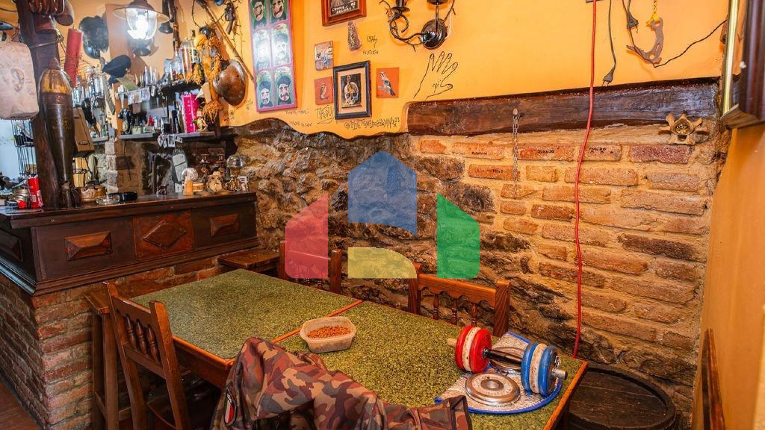 Отель в Пола дэ Лена