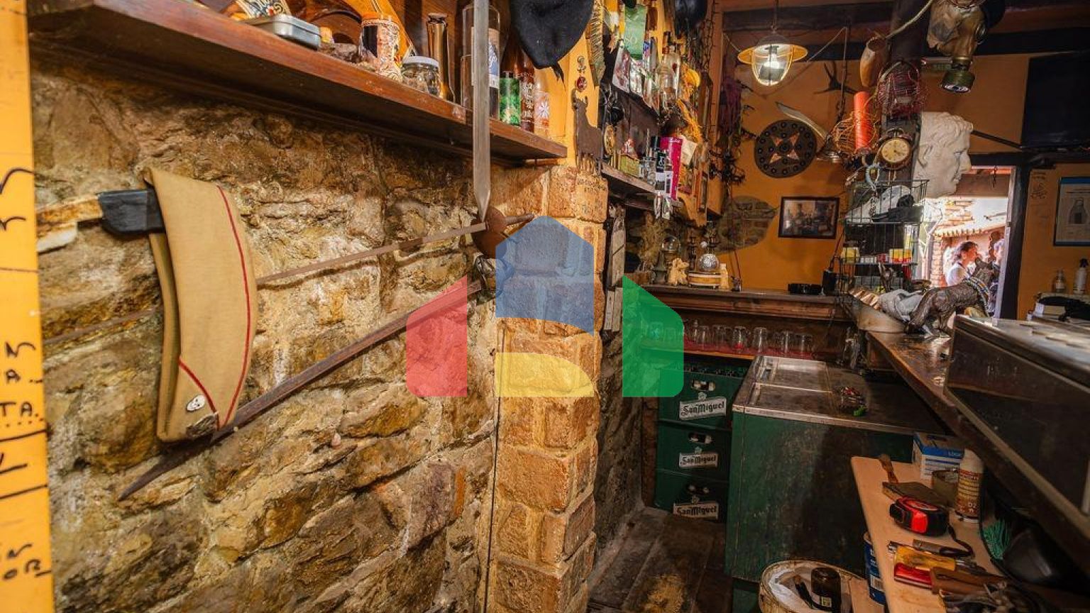 Отель в Пола дэ Лена