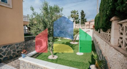 Вилла в испанском стиле в эксклюзивном районе вилл