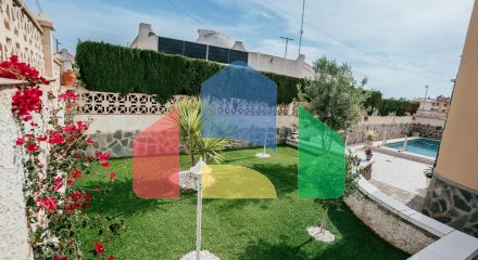 Вилла в испанском стиле в эксклюзивном районе вилл