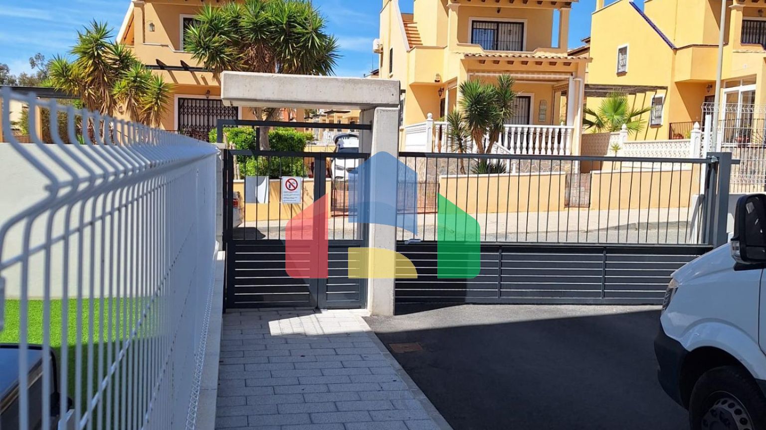 Недавно построенная квартира в Вилламартине с парковкой и общим бассейном