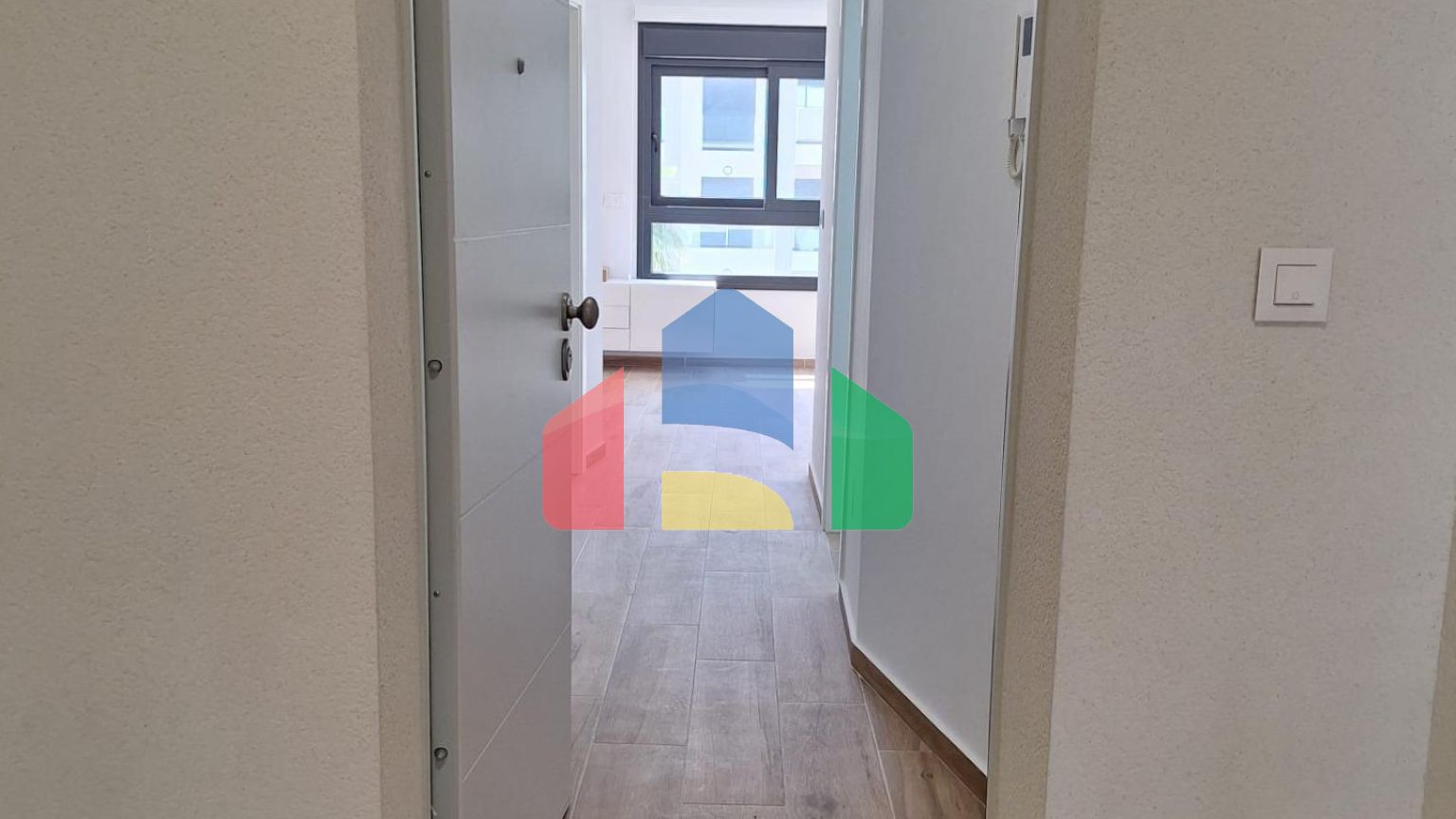 Недавно построенная квартира в Вилламартине с парковкой и общим бассейном