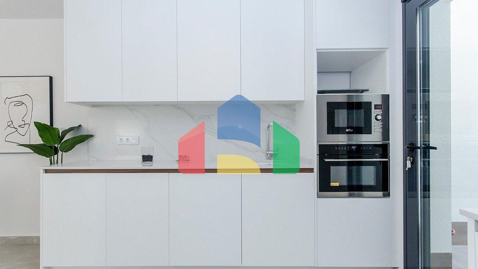 НОВЫЕ БУНГАЛО В САН-МИГЕЛЬ-ДЕ-САЛИНАС