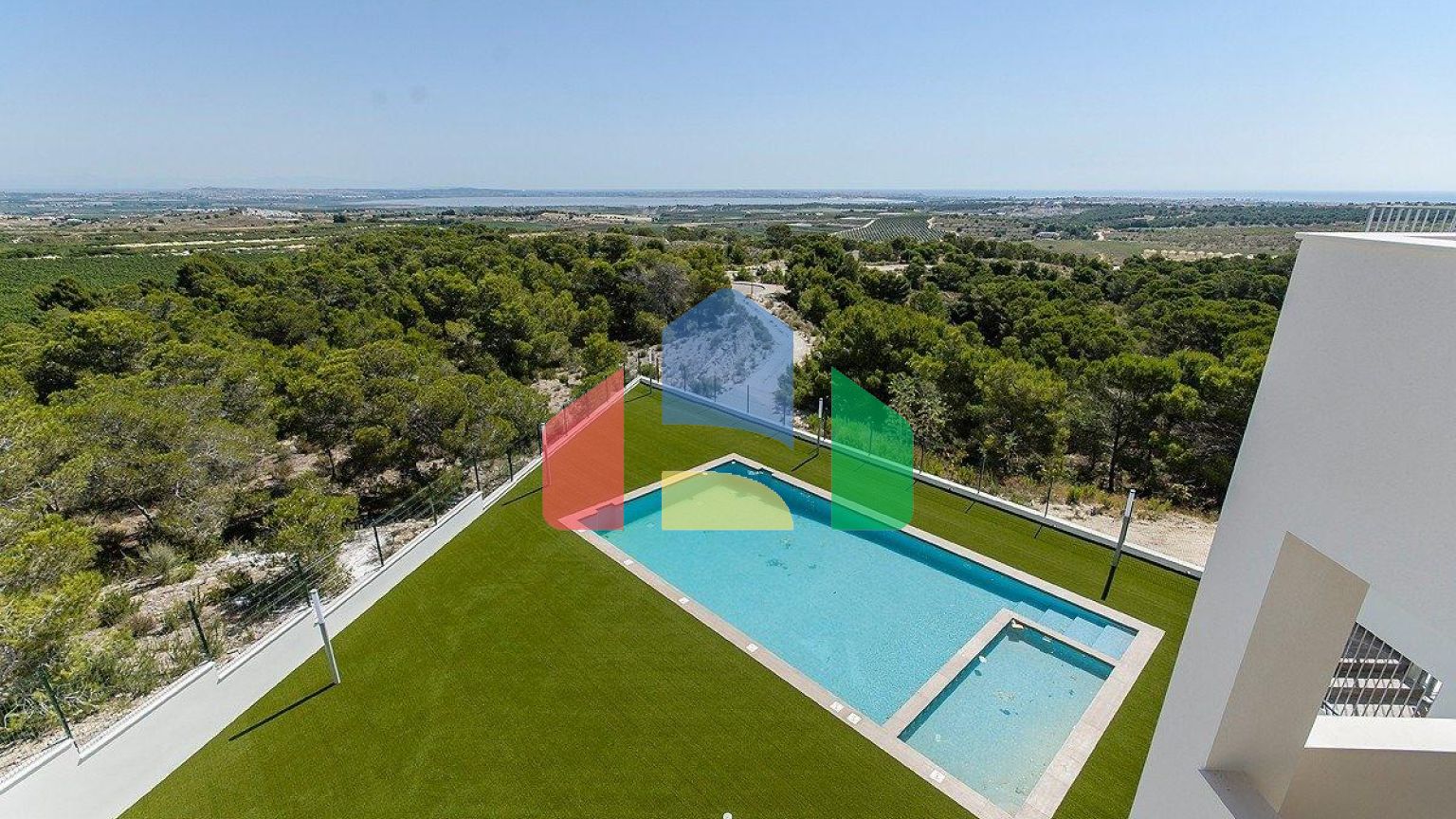 НОВЫЕ БУНГАЛО В САН-МИГЕЛЬ-ДЕ-САЛИНАС