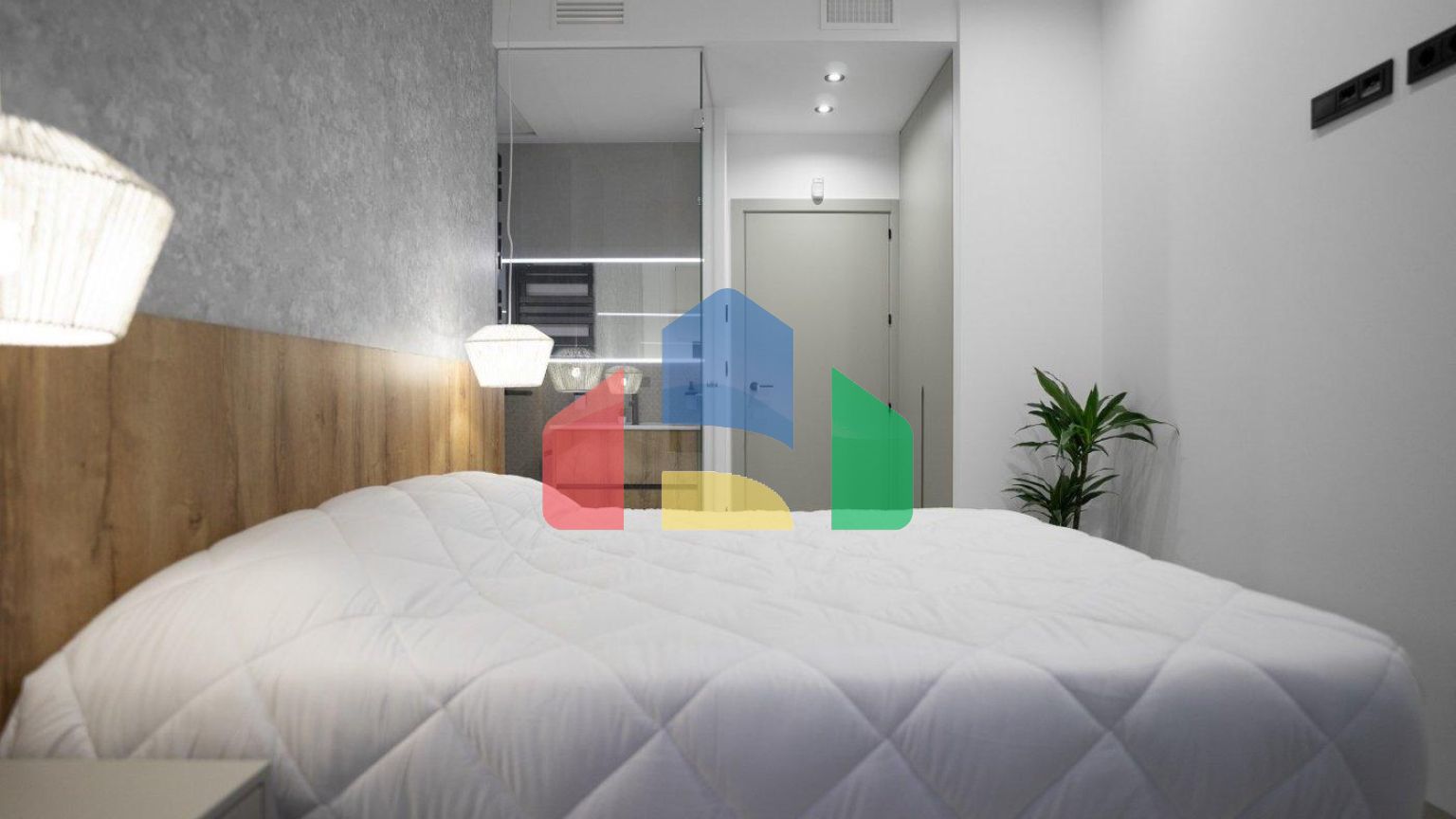 СОВРЕМЕННАЯ ВИЛЛА СО ВСЕМИ УДОБСТВАМИ