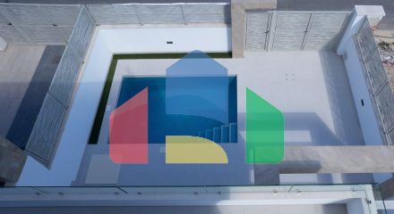 СОВРЕМЕННАЯ ВИЛЛА СО ВСЕМИ УДОБСТВАМИ