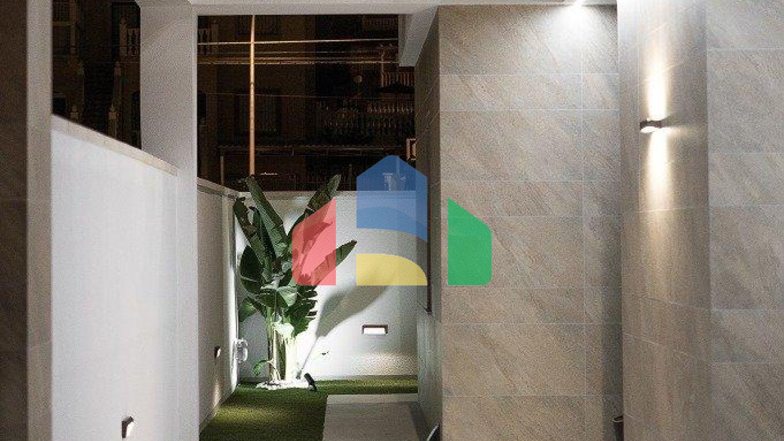 СОВРЕМЕННАЯ ВИЛЛА СО ВСЕМИ УДОБСТВАМИ