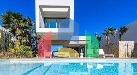 The Villa belongs to the most exclusive Las Colinas