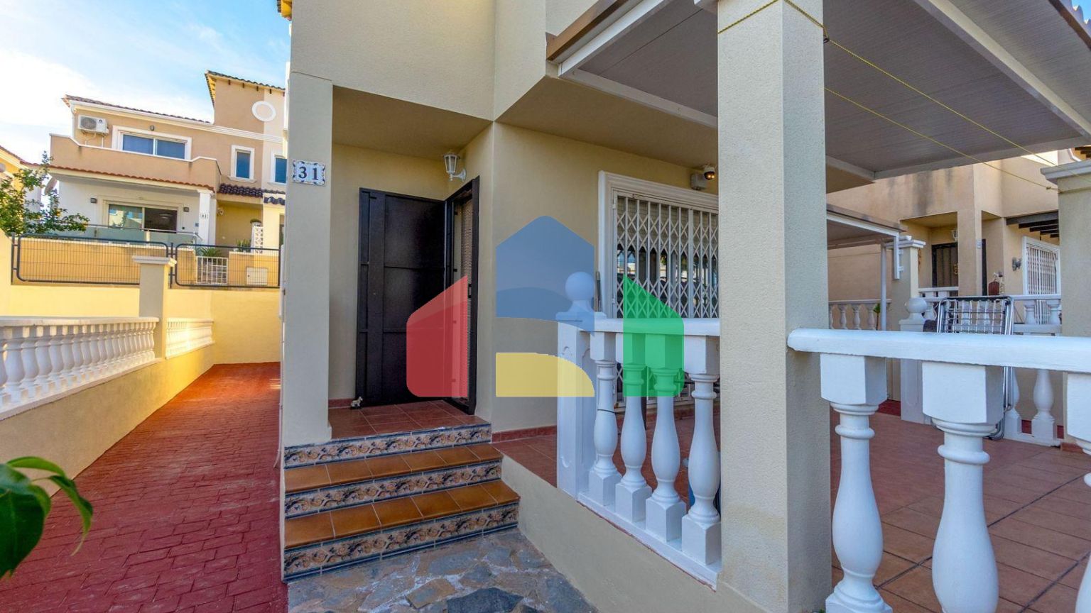 Дом в San Miguel de Salinas ID B10928