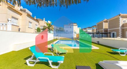 Дом в San Miguel de Salinas ID B10928