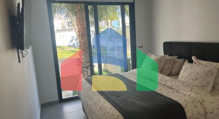 Великолепный дом с видом на море и частным бассейном в Сан-Мигель-де-Салинас