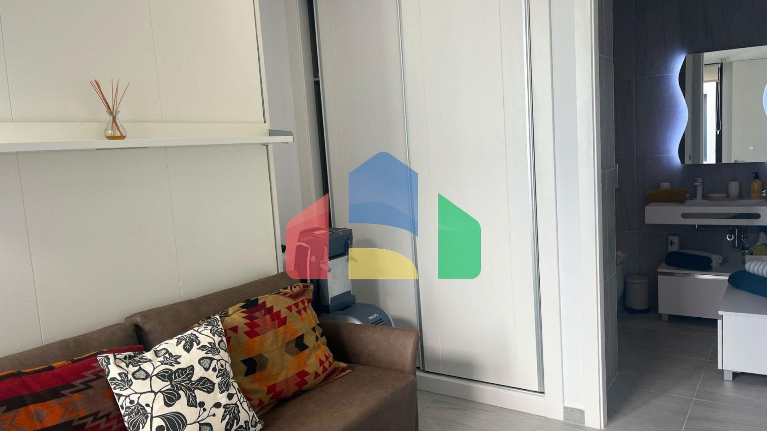 Великолепный дом с видом на море и частным бассейном в Сан-Мигель-де-Салинас