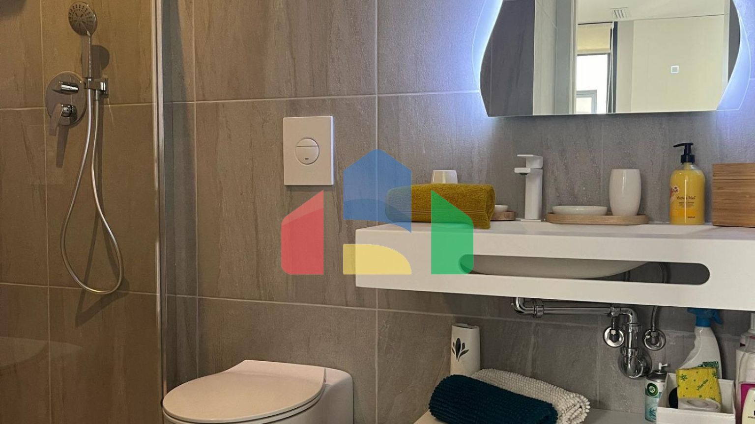 Великолепный дом с видом на море и частным бассейном в Сан-Мигель-де-Салинас