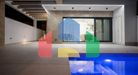 Жилой комплекс, состоящий из 6 новых отдельно стоящих вилл.