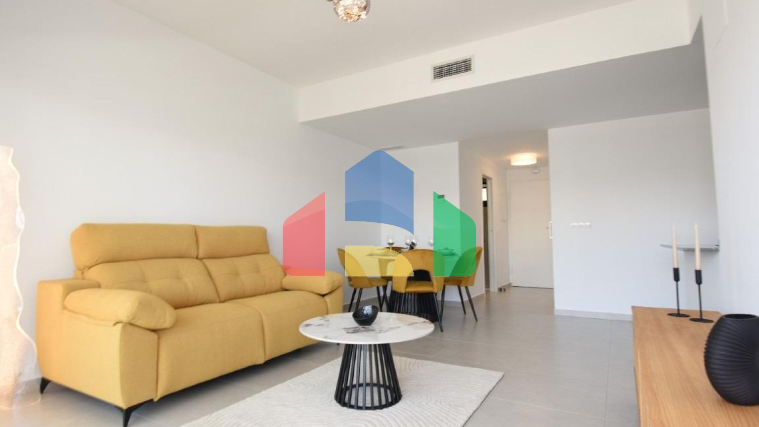 Новый жилой комплекс в Сан-Мигель-де-Салинас