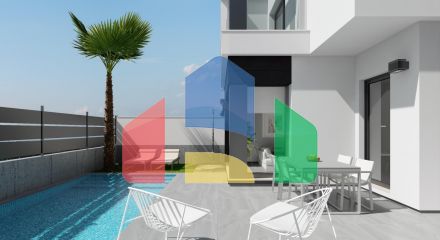 Lovely villa with private pool and solarium in a green area near the beach.