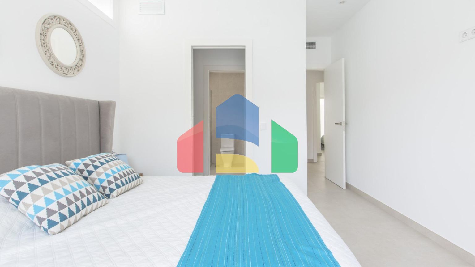 Новые бунгало с частным бассейном в Сантьяго-де-ла-Рибера