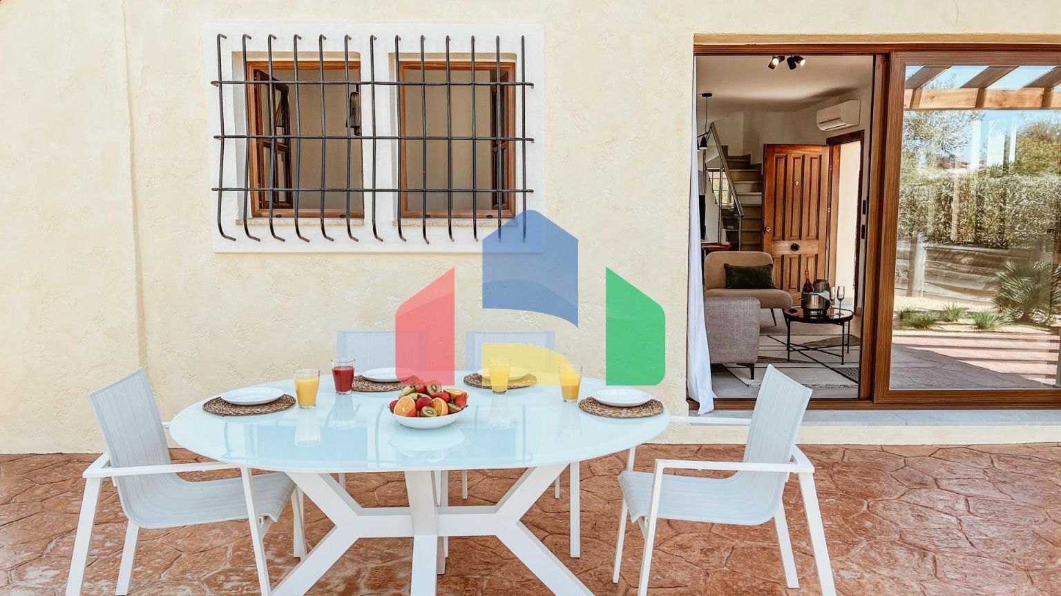 ПОТРЯСАЮЩИЕ НОВЫЕ РОСКОШНЫЕ ВИЛЛЫ В ПУСТЫНЕ ГОЛЬФ-ПОЛЯ