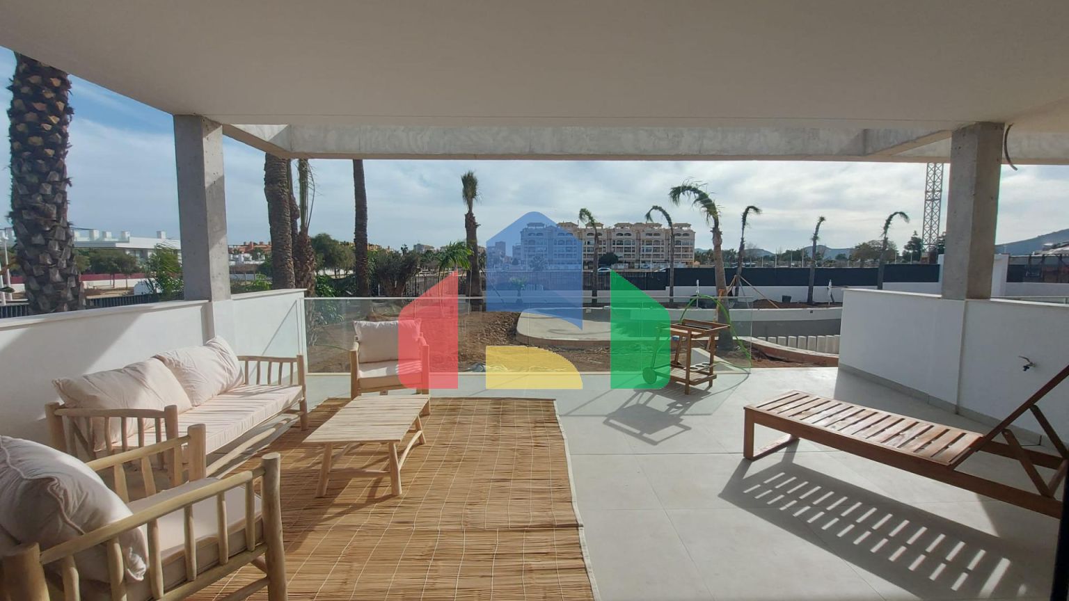 Квартира в Кабо де Палос с видом на море и общим бассейном