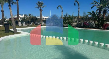 Квартира в Кабо де Палос с видом на море и общим бассейном