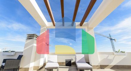 НОВАЯ ПОСТРОЕННАЯ ВИЛЛА В PLAYA HONDA