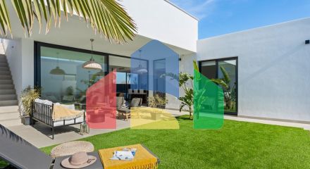 НОВЫЕ ВИЛЛЫ В МАР ДЕ КРИСТАЛЬ