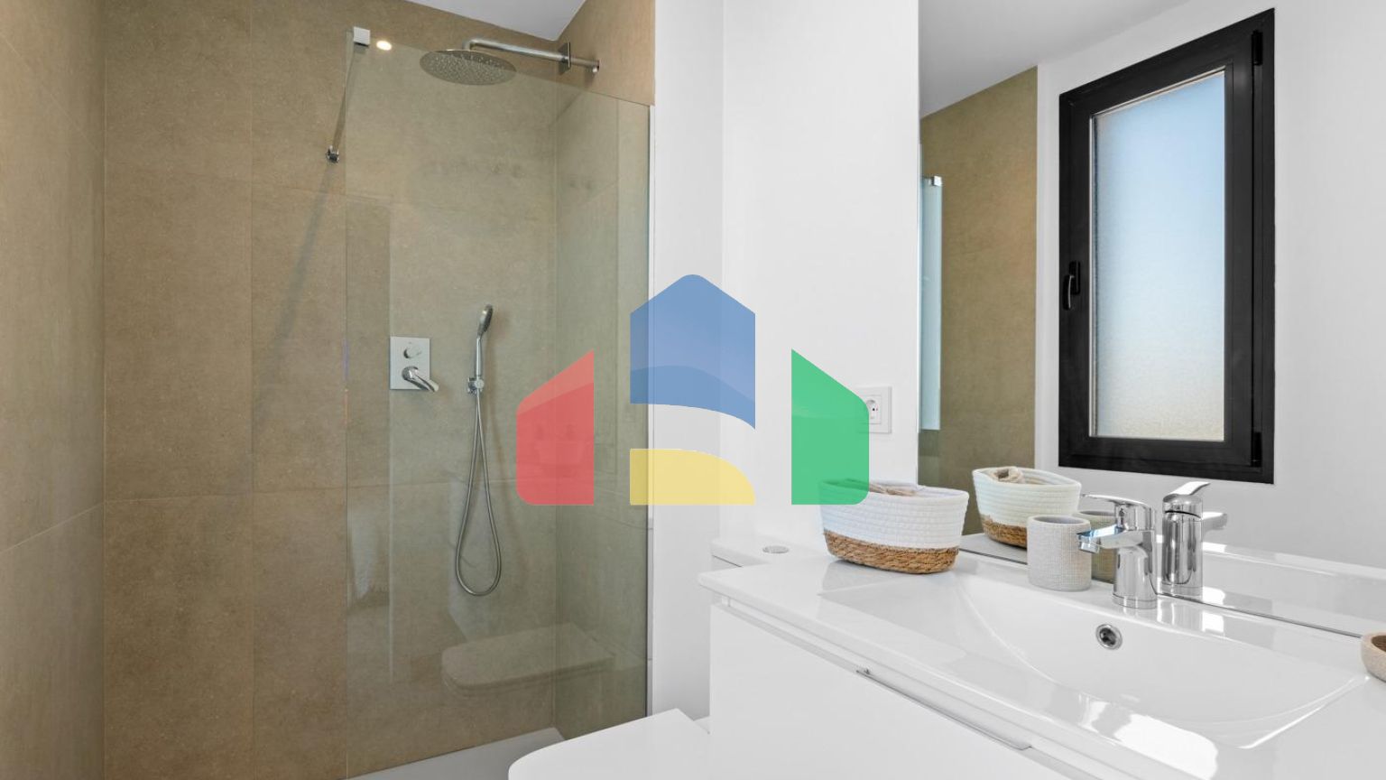 НОВЫЙ ЖИЛОЙ КОМПЛЕКС В МАР-ДЕ-КРИСТАЛЬ