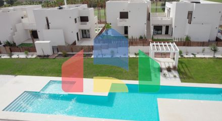 НОВЫЙ ЖИЛОЙ КОМПЛЕКС В ЛА ФИНКА ГОЛЬФ