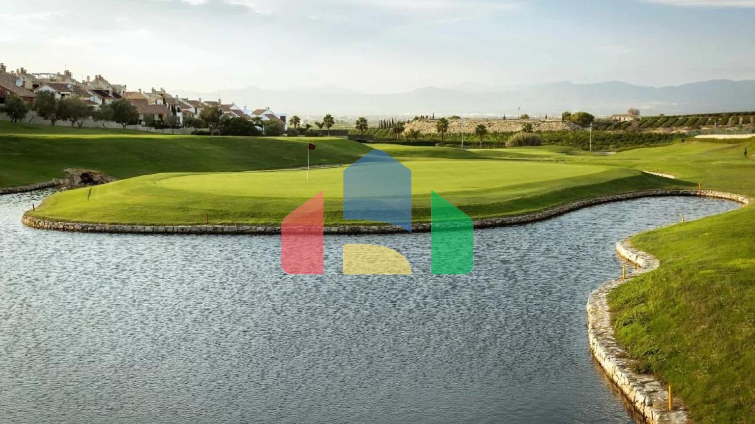 НОВЫЙ ЖИЛОЙ КОМПЛЕКС В ЛА ФИНКА ГОЛЬФ