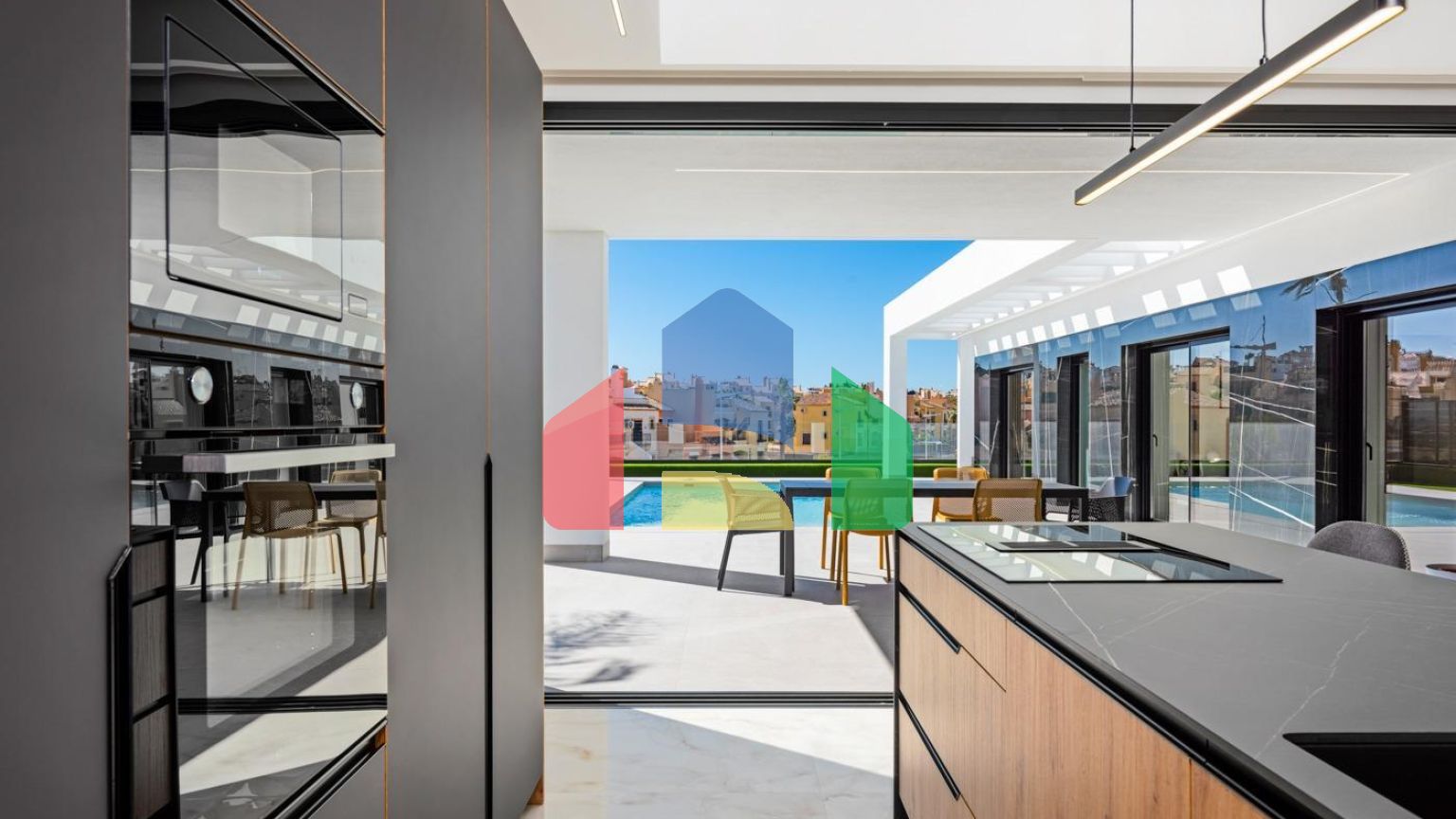 НОВЫЕ ВИЛЛЫ НА ГОЛЬФ-КУРОРТЕ АЛЬГОРФА